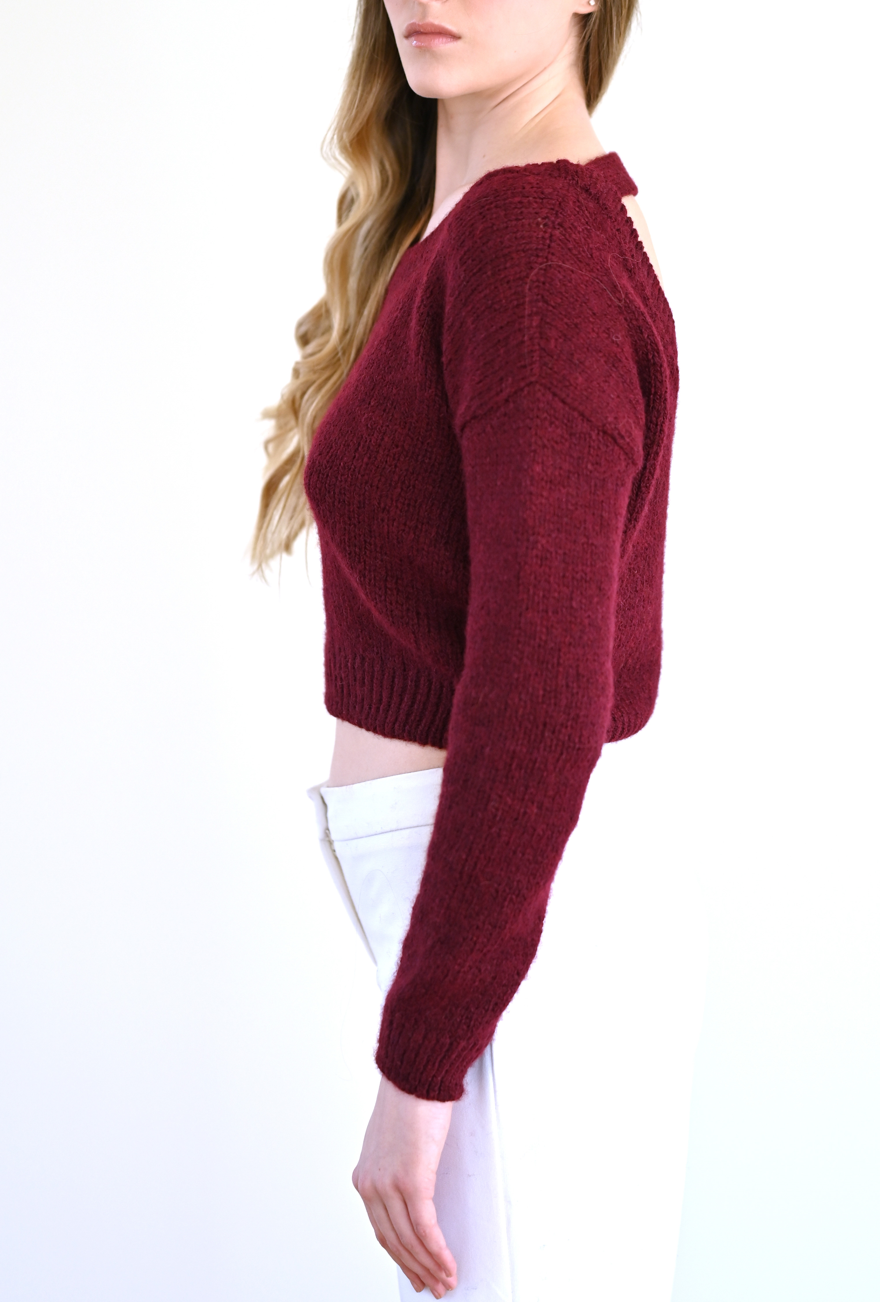 Cropped hot sale maroon sweater